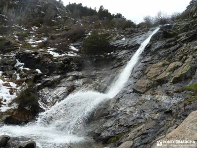 Chorrera o Chorro de San Mamés excursiones comunidad de madrid trekking madeira excursiones españa